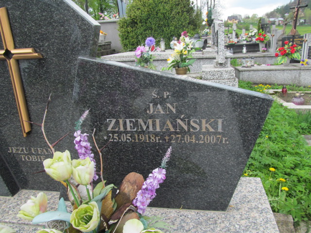 Jan Ziemiański 1918 Rymanów - Grobonet - Wyszukiwarka osób pochowanych